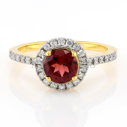 แหวนทับทิมประดับเพชร