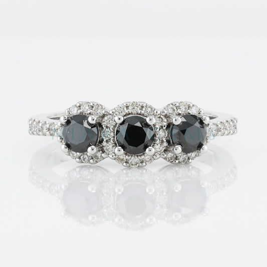 แหวนเพชรประดับเพชรดำ